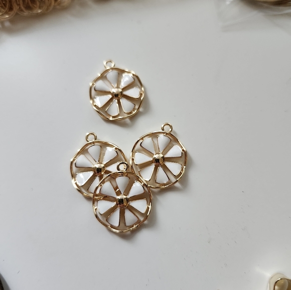 HUGE Jewelry making bundle! - Picture 12 of 16